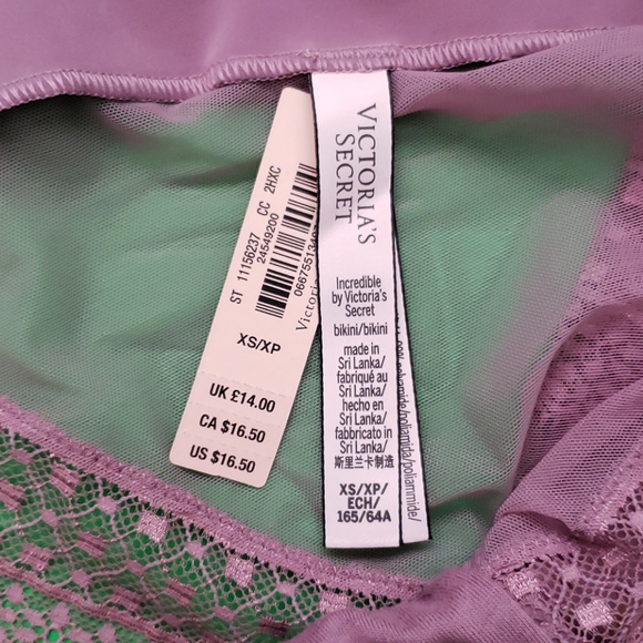 Victoria's Secret Lace Cheeky - Picture 3 of 5